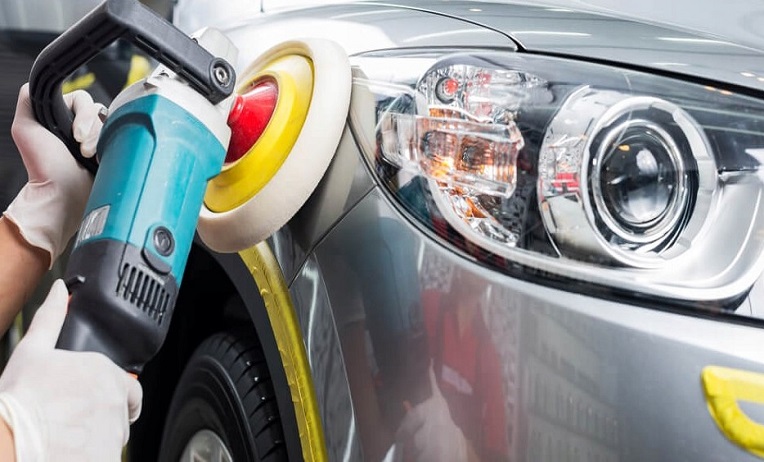 ورشة سمكرة سيارات